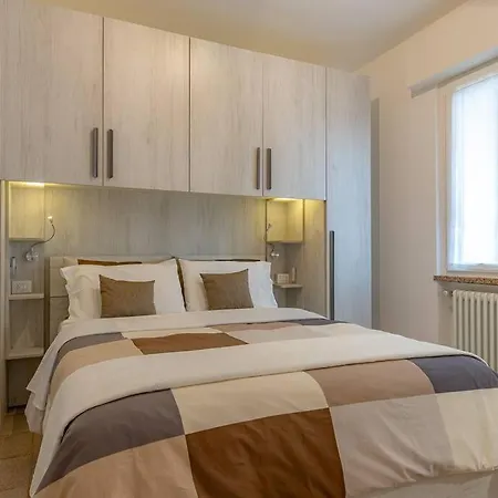 Casa Melas A/c, Parking, Electric Cars Charge